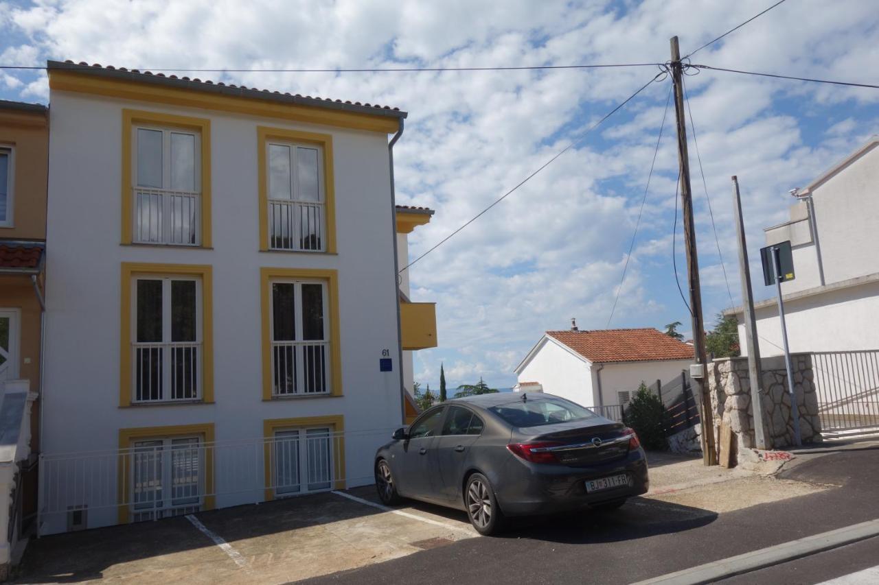 Apartments Obradovic Dramalj Exterior foto